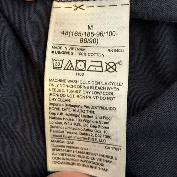 (2/$20) Star Wars x GAP Stormtrooper Tee - Picture 5 of 6